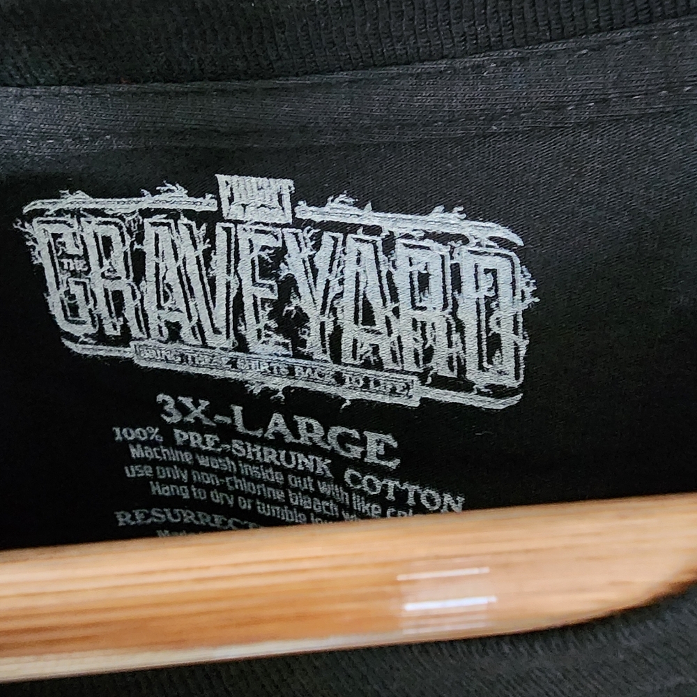 Fright Rags Black Graphic T-Shirt Hobo with a Shotgun Movie Design, Cotton, NWOT - Picture 3 of 3